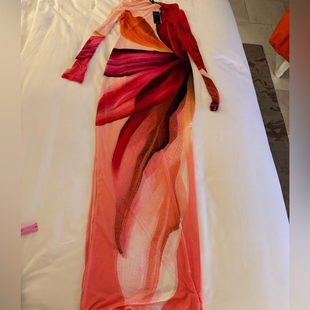 AFRM Phyll Spring Lotus Dress
COLOR : Multi - Picture 3 of 4